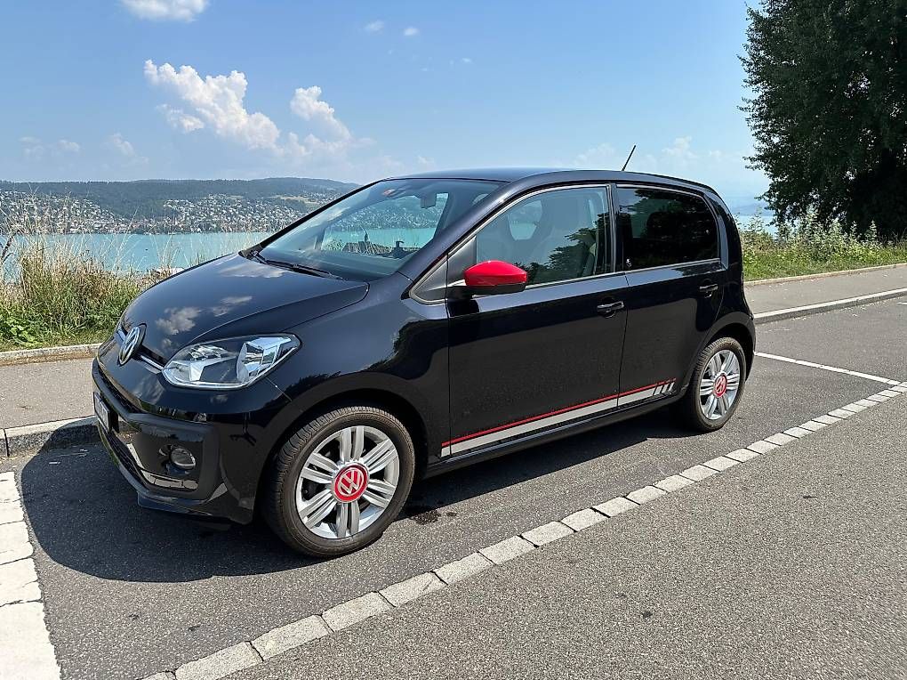 Autos: VW Up 1.0 BMT beats – Gebraucht aus Thalwil von min_th55