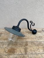 KE1468 Antike Emaille Lampe/Hof Lampe/Bauernhof Lampe/Garage