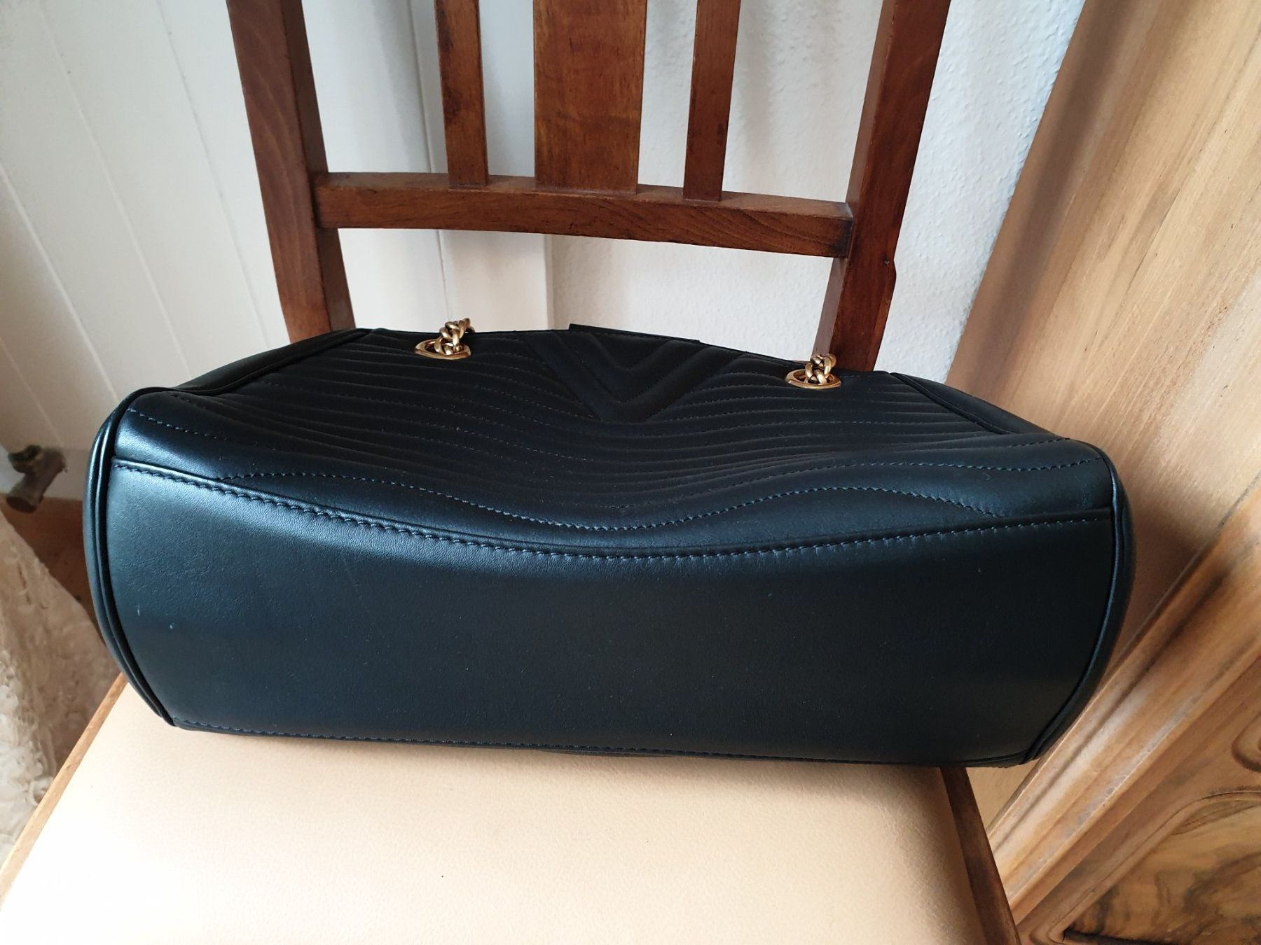 Louis Vuitton Borse da donna: Louis Vuitton New Wave Chain Tote Bag – Usato da Bottmingen venduto da sandy_2 5