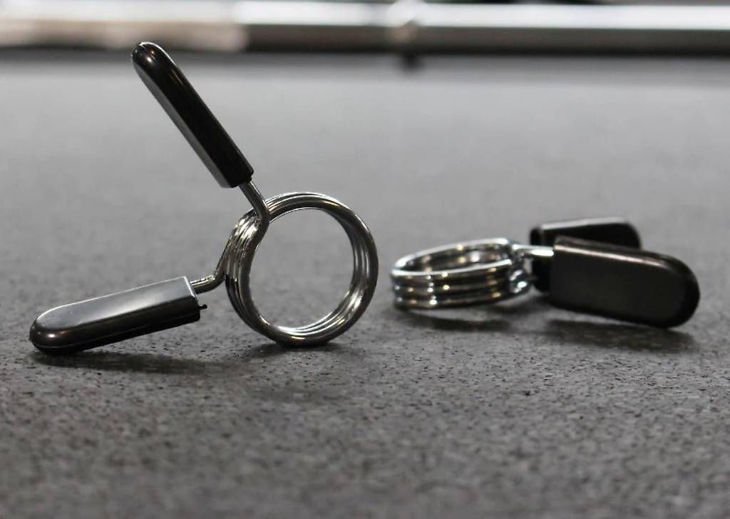 Manubri & Pesi: Bodysport Curl Stange mit Gewichten – Usato da Winterthur venduto da maniela 1