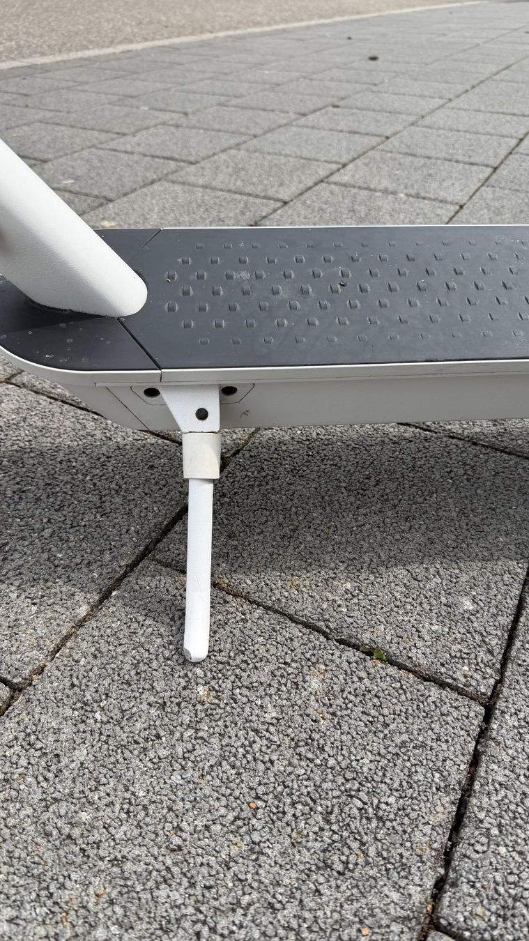 Kickboard: Bird One E-Scooter – Usato da Büron venduto da Paba 5