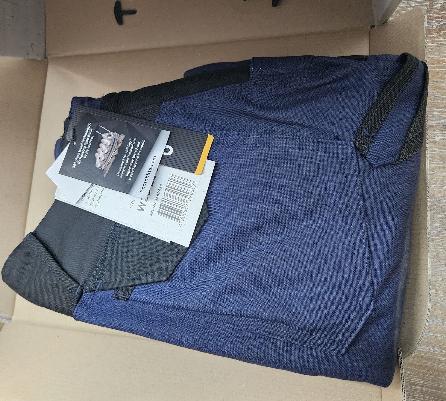 Pantaloni: Arbeitshose  W28/L34 "Neu" – Nuovo e nell'imballaggio originale da Uster venduto da esko.swiss 4