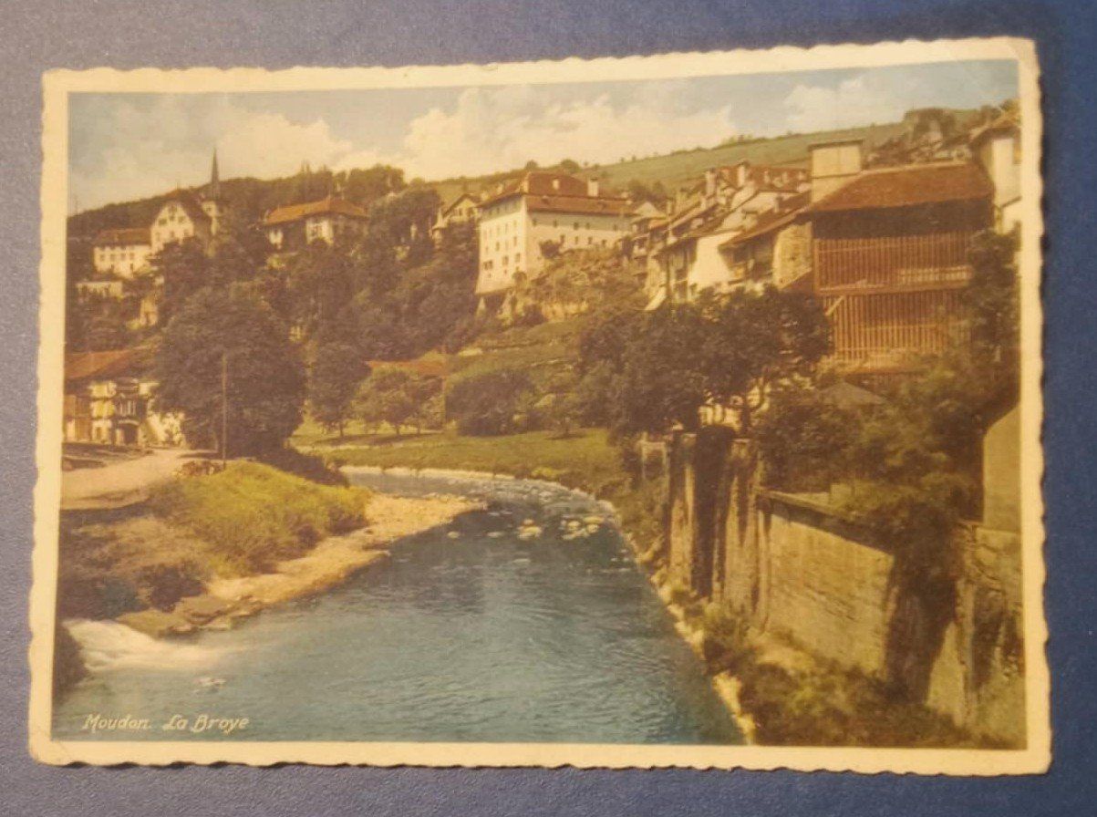 Cartoline postali: Carte postale - Moudon La Broye – Usato da Le Locle venduto da PereiraHugo