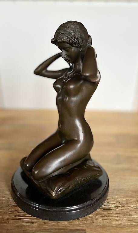 Sculture & Statue: Statue: Nu de Paul Ponsard - Le Nouveau Collier – Usato da Pensier venduto da motofan99 1