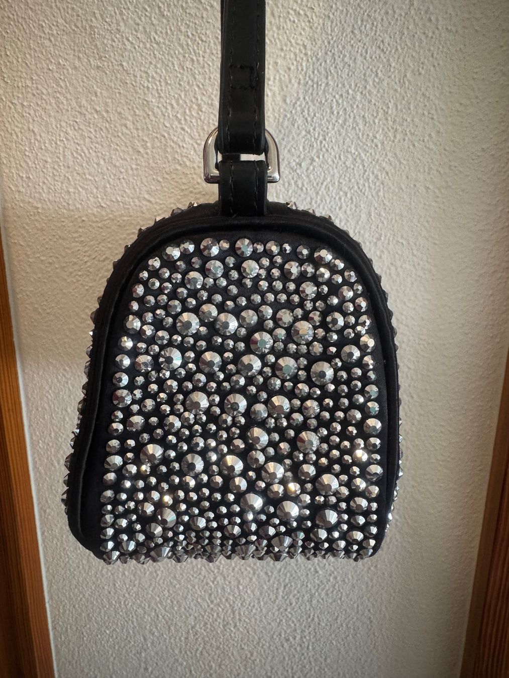 Borse da donna: Borsa nera con strass ✨️ – Usato da Grono venduto da tes_6t5v 1
