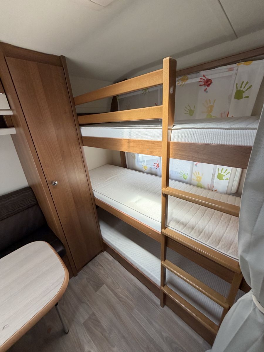 Tabbert Véhicules de camping: Tabbert Da Vinci 700 KD Wohnwagen – D'occasion à Ried-Brig par inf_k7jw 7