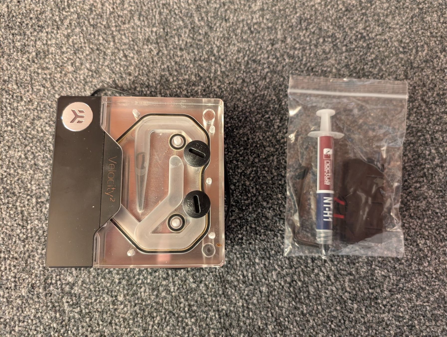 EKWB Componenti elettronici: EKWB EK Quantum Velocity² Gebraucht – Usato da Konolfingen venduto da Pyxtrick