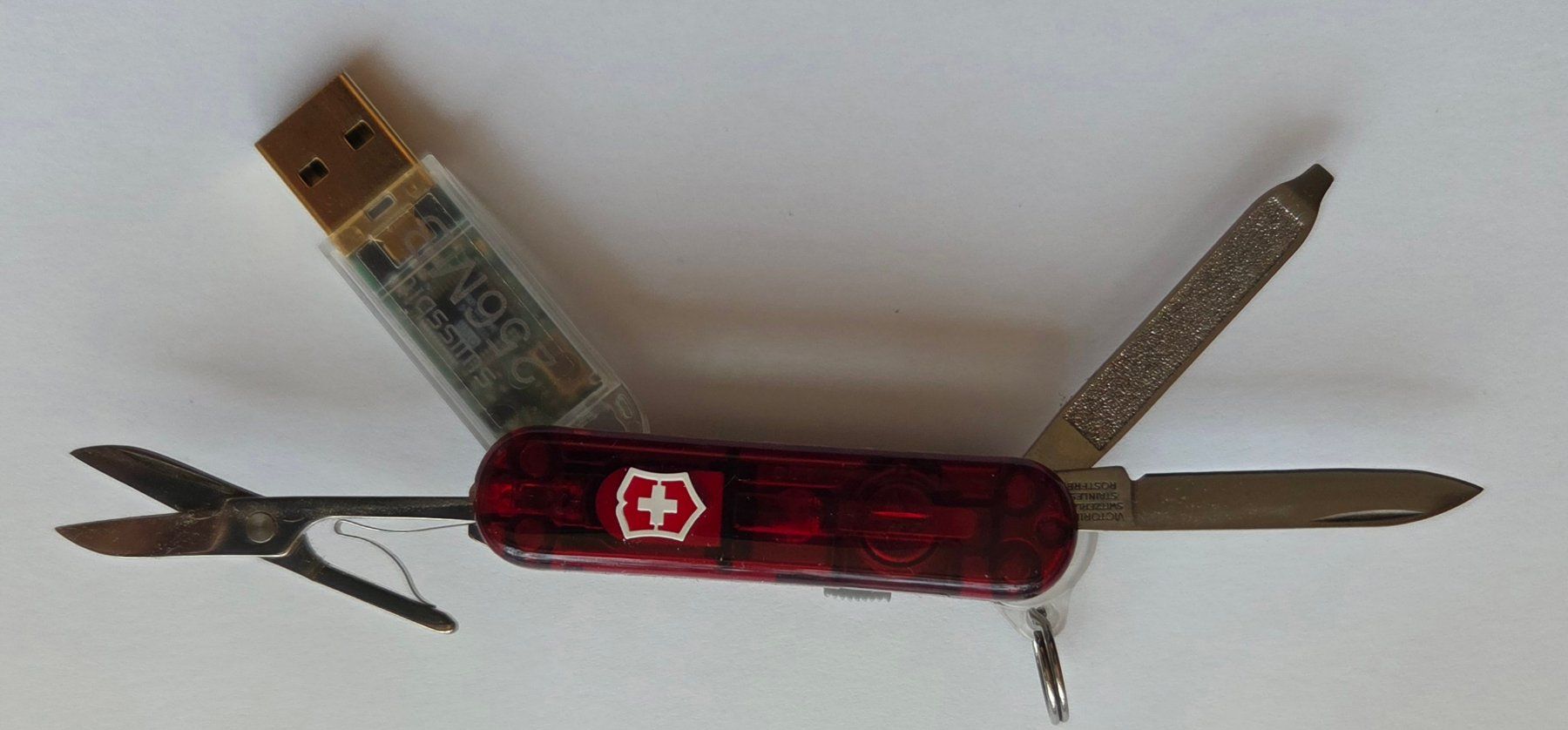 Victorinox Couteaux de poche: Victorinox@work Sackmesser 256MB – D'occasion à Gossau SG par tenerife11 5