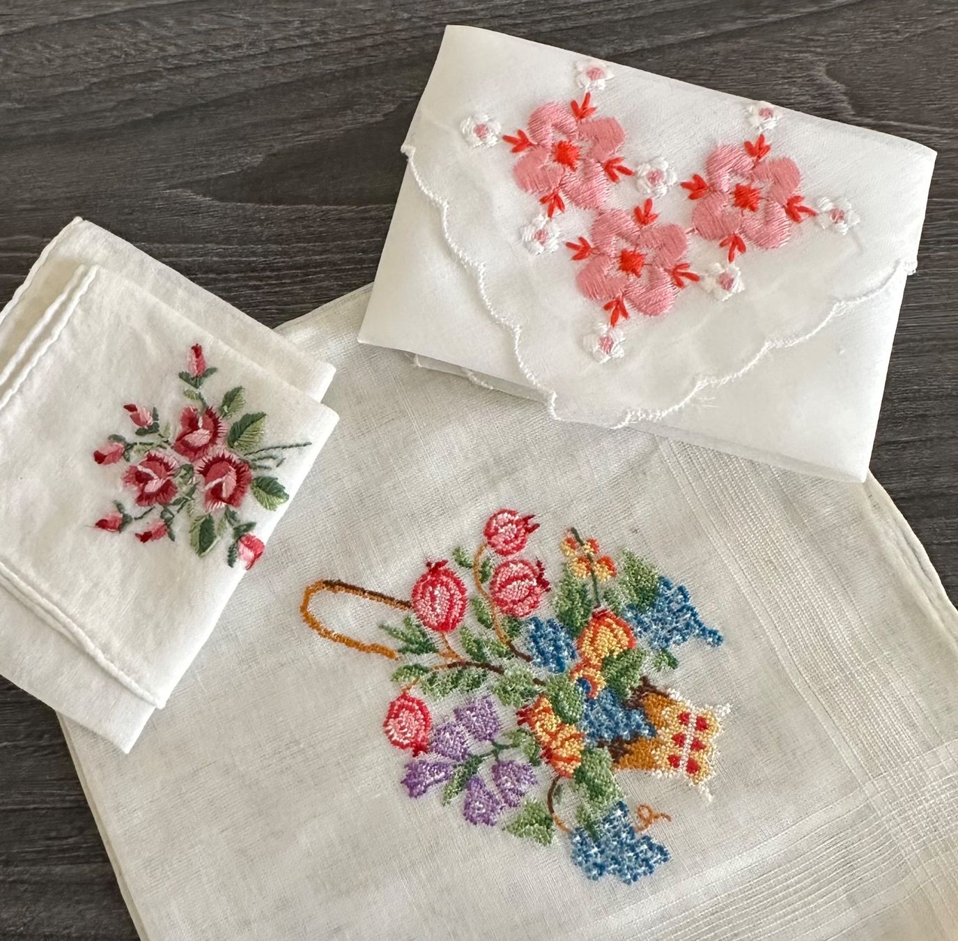 Altro in  Abbigliamento & Accessori: 3 x Taschentuch antik handgestickt – Usato da Zürich venduto da brazerola