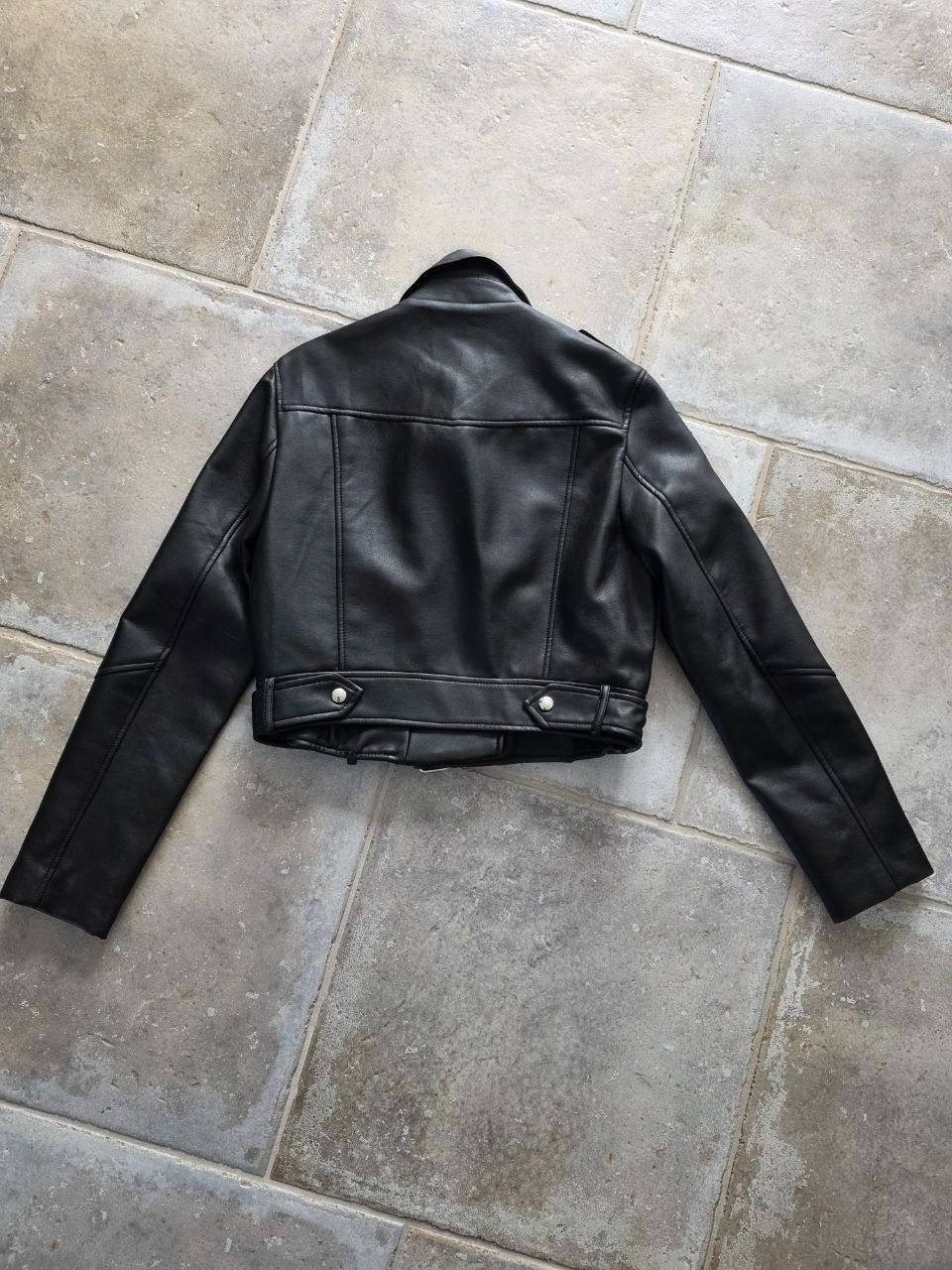 Bershka Giacche: Kunstlederjacke Gr.. L Bershka – Usato da Maur venduto da Edsch 2