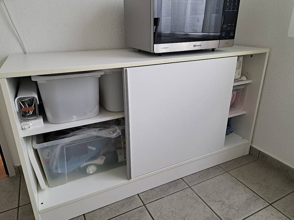 Armadi: Möbel weiss mit Schiebtüren – Usato da Weinfelden venduto da Mausi2 2