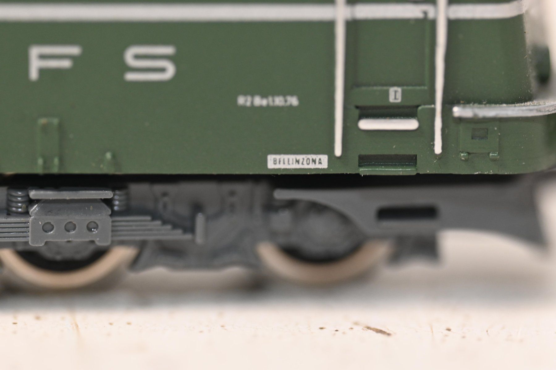 Trix Trains électriques: Ae 6/6 Minitrix Spur N mit OVP – D'occasion à Laupen ZH par Zmoewe 4