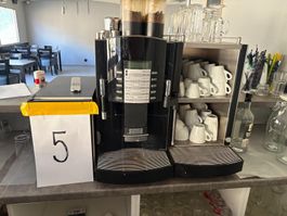 Kaffeevollautomat Franke mit Zubehör