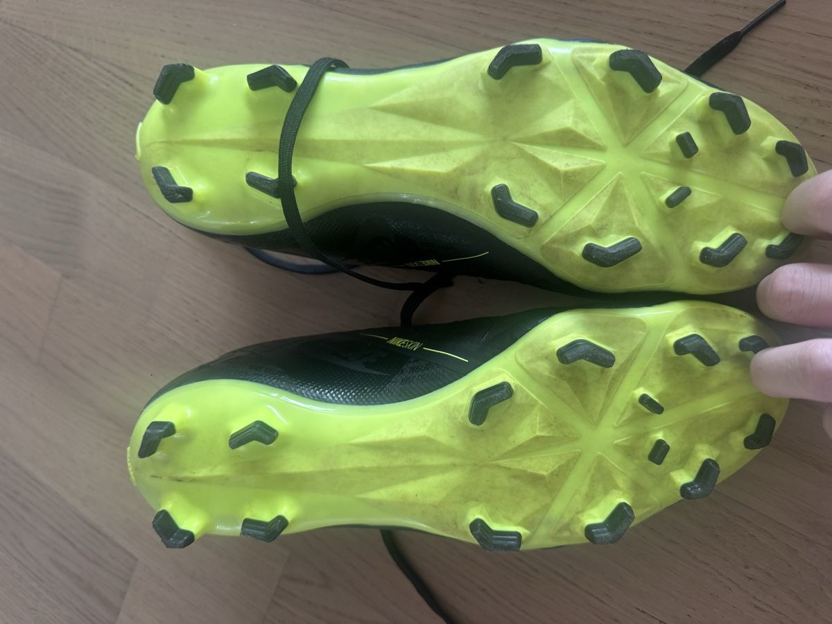 Nike Scarpe da uomo: Fussballschuhe – Nuovo (secondo la descrizione) da Glattpark(Opfikon) venduto da laura_studer 5