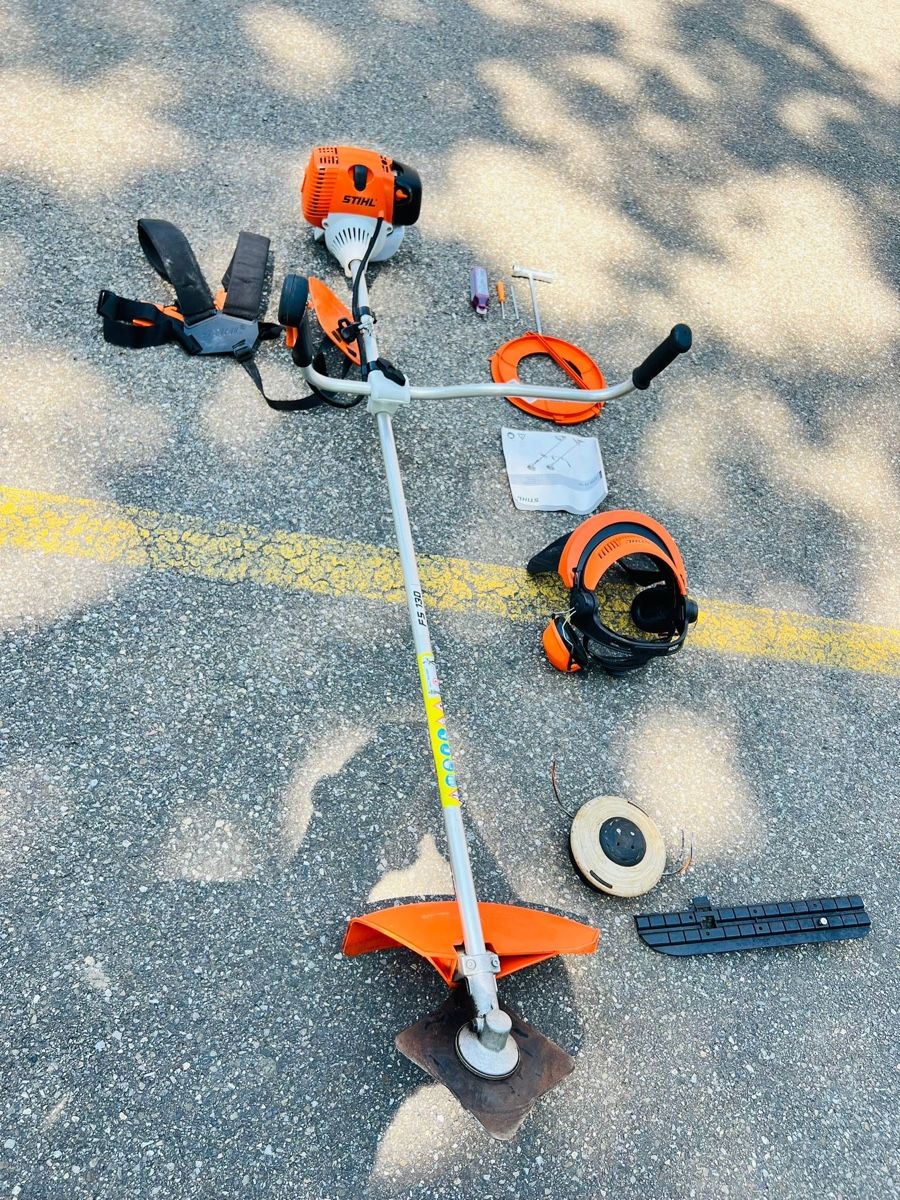 Stihl Tutti gli attrezzi: Rasentrimmer Stihl FS 130 Profi – Usato da Urdorf venduto da mas_5wfz 9