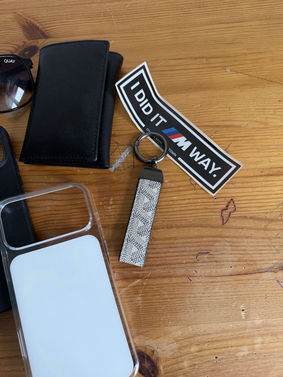 Apple Coques & Protection écran: Lot de divers Accessoires  – Neuf (Voir description) à La Chaux-de-Fonds par Fatal_Cas67 2