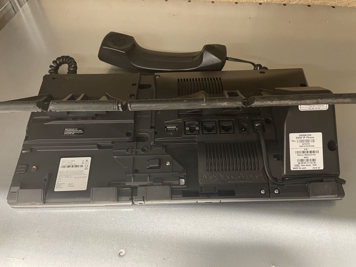 Mitel Telefone: Mitel 6930IP Telefon guter Zustand – Gebraucht aus Altendorf von Brichi6 1