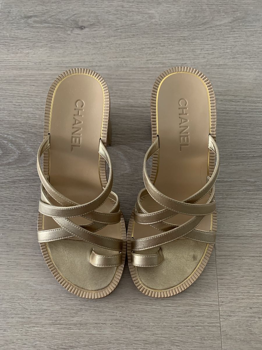 Chanel Scarpe da donna: Sandales CHANEL pointure 37 – Nuovo (secondo la descrizione) da Gland venduto da TallyEva 2