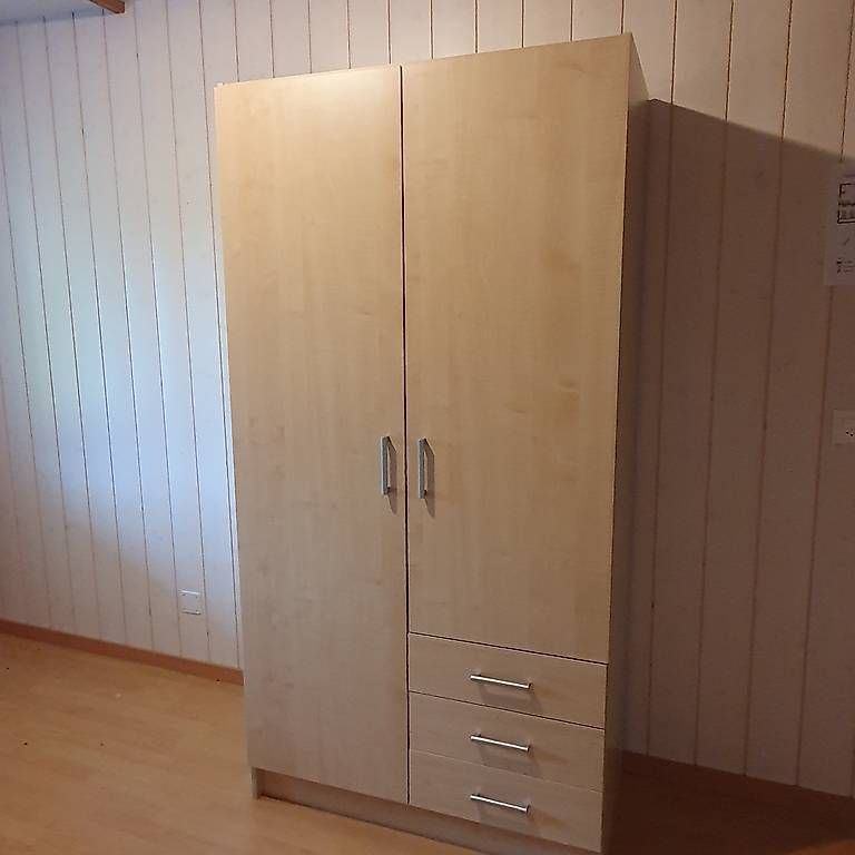 Schränke: Schrank – Gebraucht aus Sumiswald von Kasimir87
