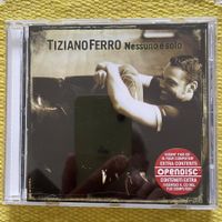 TIZIANO FERRO-NESSUNO È SOLO