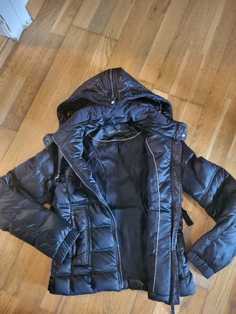 Marc Cain Daunenjacke , Grosse  S , Schwarz