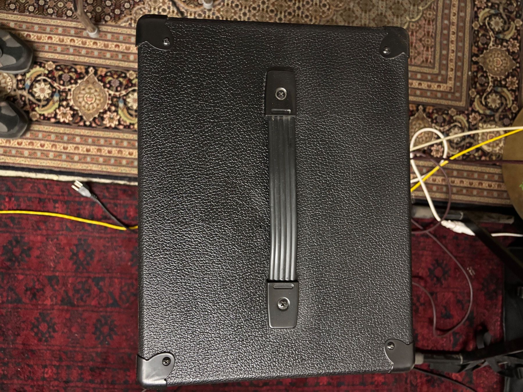 Casse acustiche: BluGuitar NANOCAB  1x12" Box – Usato da Nussbaumen AG venduto da MeiGit 1