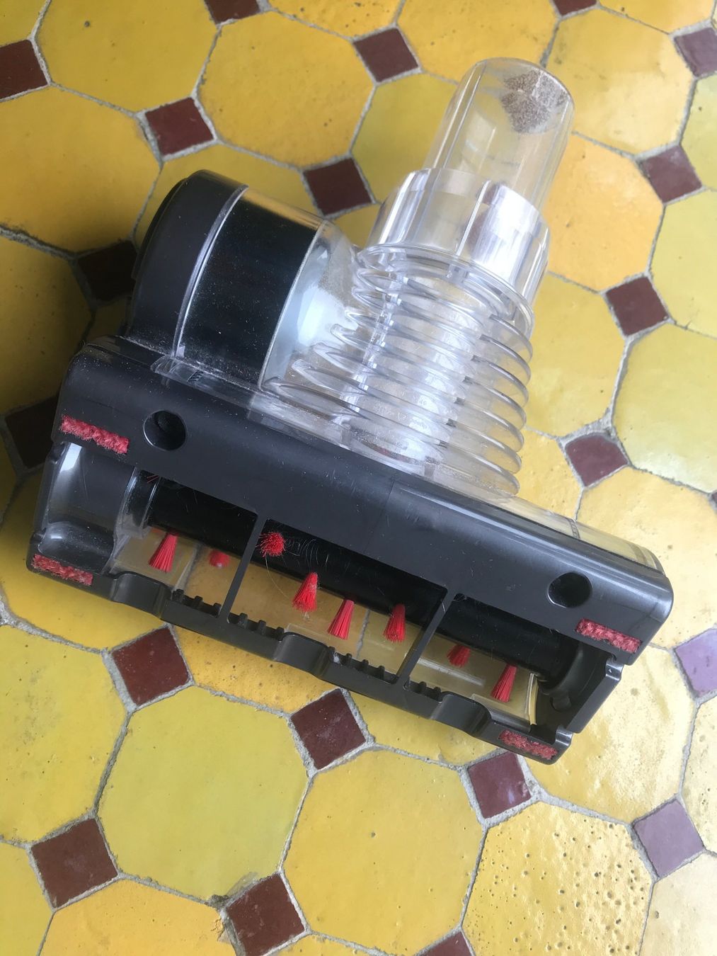 Dyson Aspirapolveri & Accessori: Dyson V6 brush – Usato da Onex venduto da johnca 2
