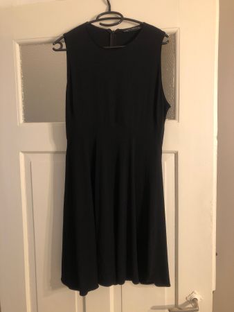 Zara Kleid