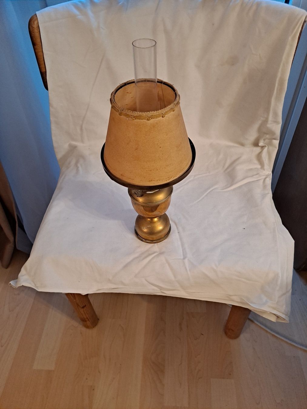 Lampade: Alte Öllampe Messing mit Lampenschirm – Usato da Reinach venduto da Taysalmon 4