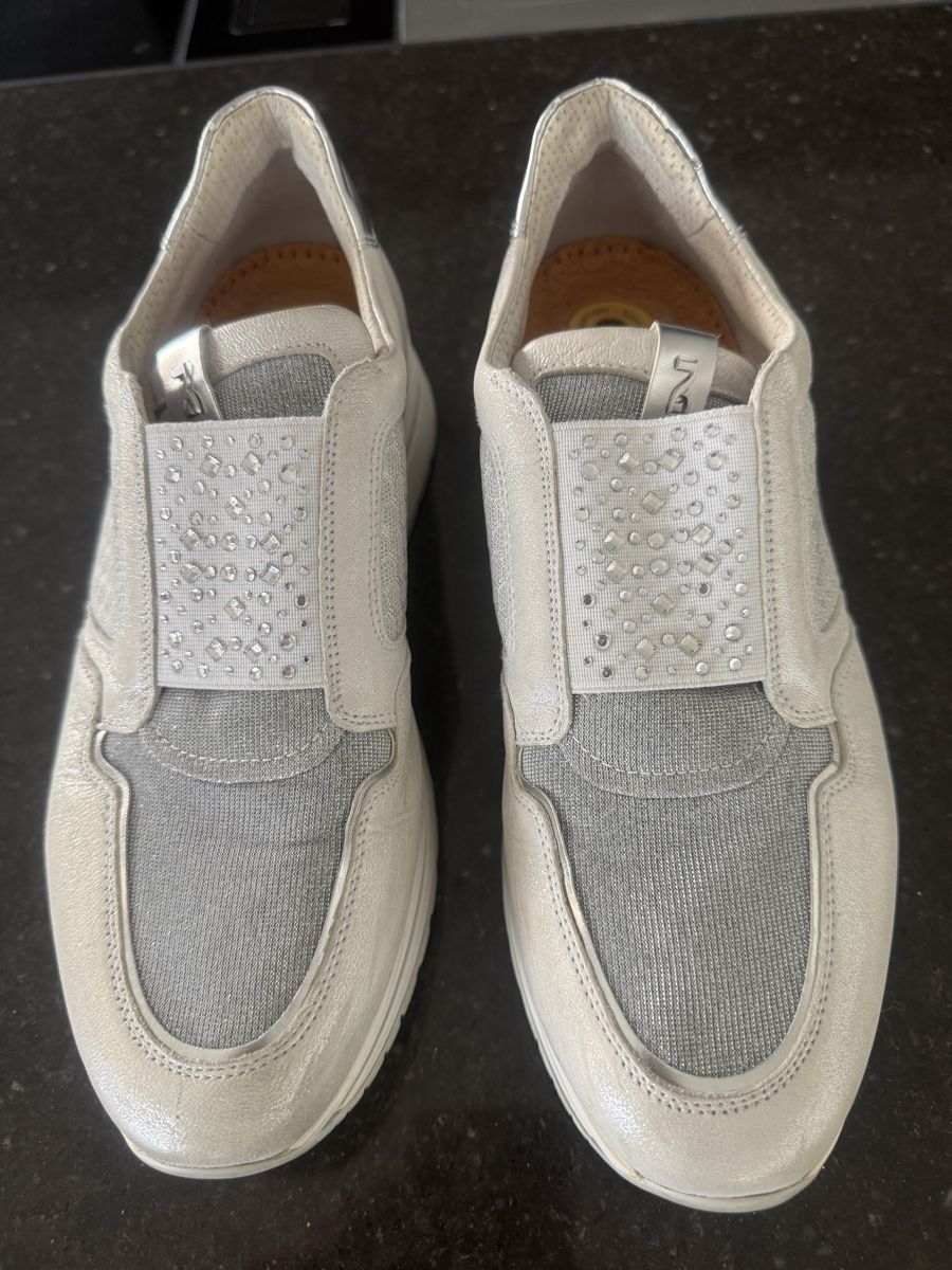Scarpe da donna: NERO GIARDINI Schuhe, Gr. 38 – Usato da Adligenswil venduto da Esthee 1