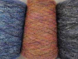 Mohair & Wolle von Lineapiu, Art. Dahlia 215g cammello viola
