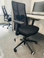 König + Neurath Jet 3 SE Bürodrehstuhl schwarz