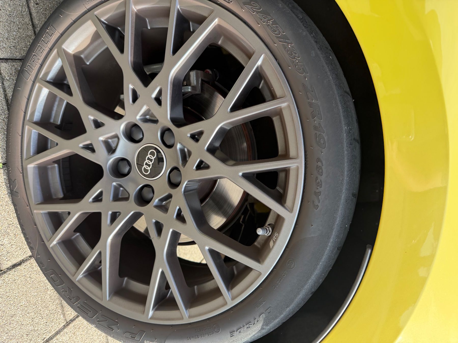 Audi Pneus & Roues: Original Audi RS3 Performance Räder – D'occasion à Weingarten-Kalth par kai_9ykx 4