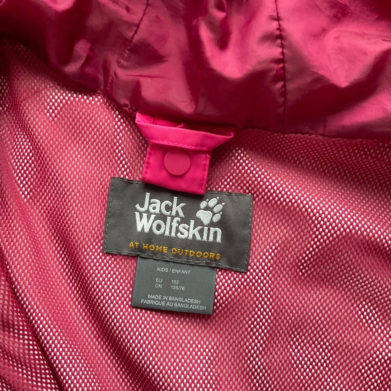 Jack Wolfskin Giacche & Cappotti: Jack Wolfskin Regenjacke, Mädchen, Gr. 152 – Usato da Wattwil venduto da Marlan3 2