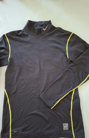 Haut de sport Nike Pro Combat Dri-FIT
