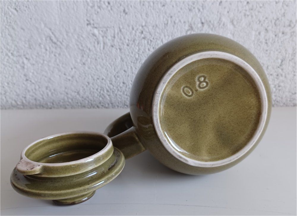 Rössler Teiere: RÖSSLER Olivgrüne KaffeeKrug 0,8 Liter -E31 – Usato da Morges venduto da vimajes12 2