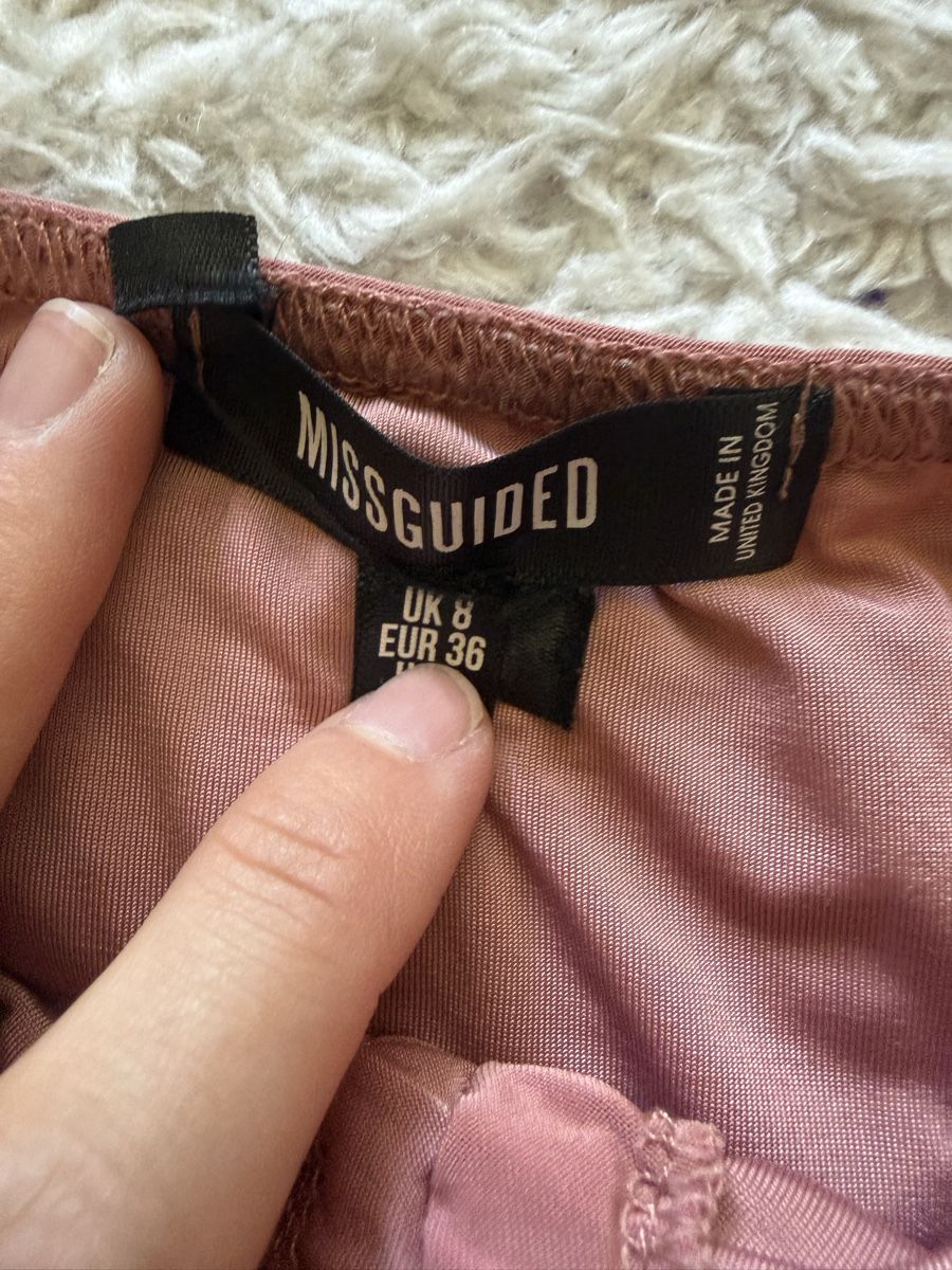 Top: Missguided Body Langarm Rosé Grösse 36 – Nuovo (secondo la descrizione) da Liestal venduto da isa_8y72 3