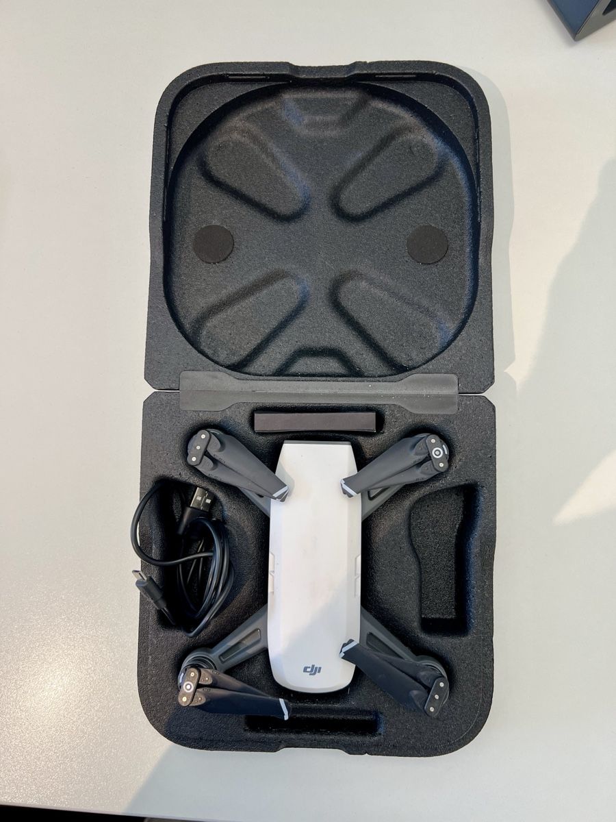 DJI Videocamere: Drohne DJI Spark Fly More Combo Weiss – Usato da Rosshäusern venduto da roeschti07 1