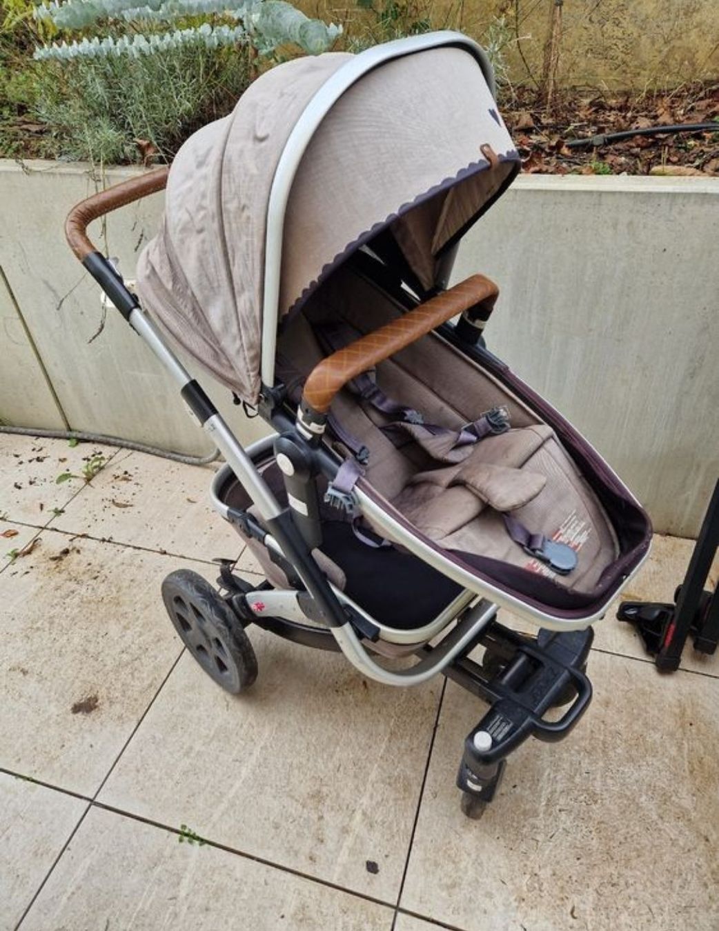 Joolz Carrozzine: Joolz Geo Kinderwagen – Usato da Untersiggenthal venduto da vonberner