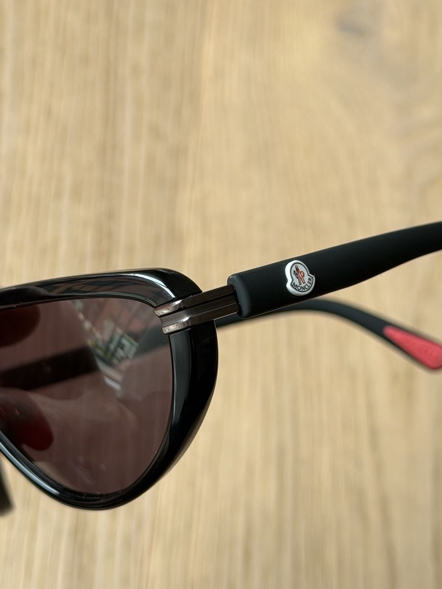 Moncler Occhiali & Lenti: Moncler sunglasses – Usato da Zürich venduto da dav_ylk6 5