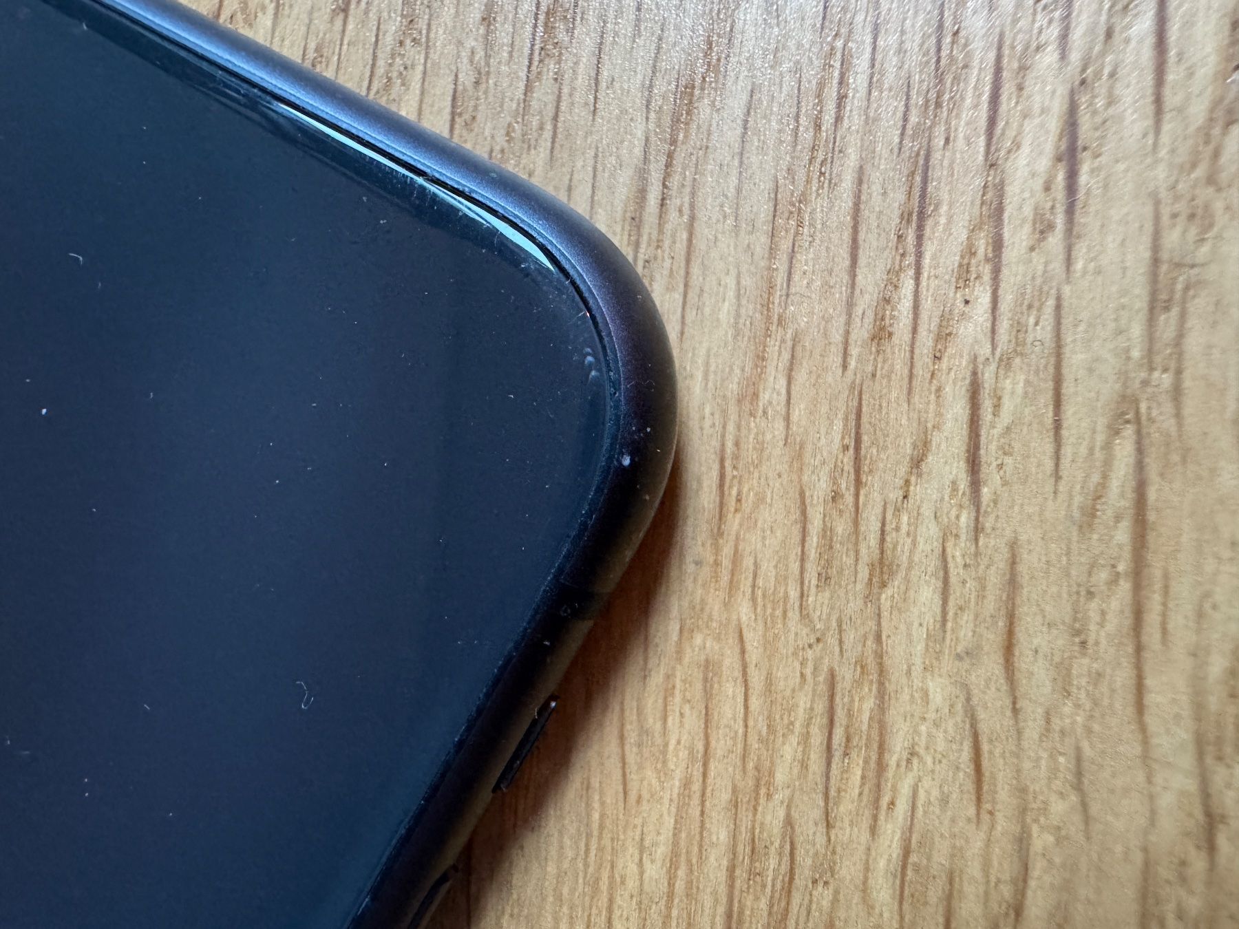Telefoni cellulari / Smartphones: Apple iPhone 11 64 GB Schwarz – Usato da Bözberg venduto da eli_rz6q 4