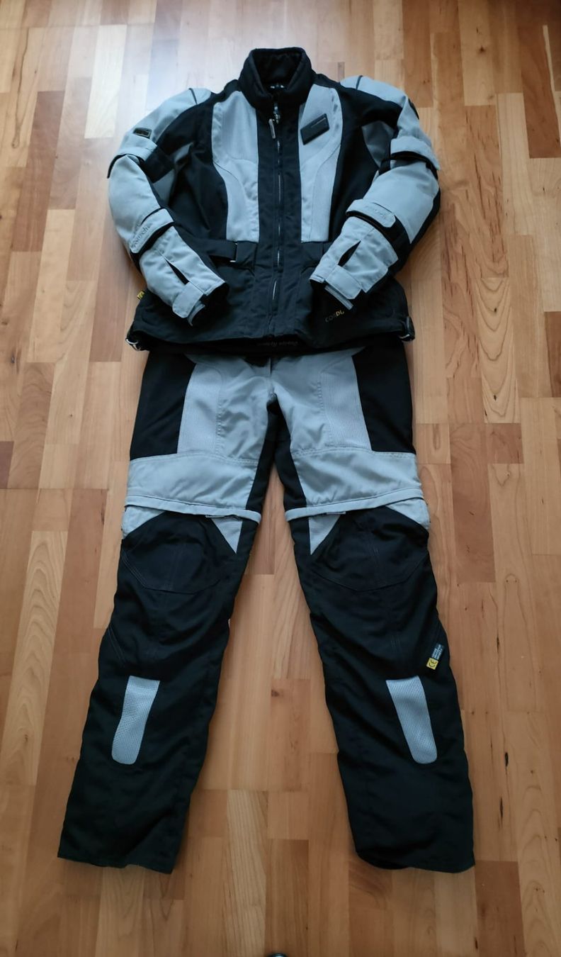 Completi & Tailleur: Damen-Motorradbekleidung – Usato da Brunnadern venduto da dega48