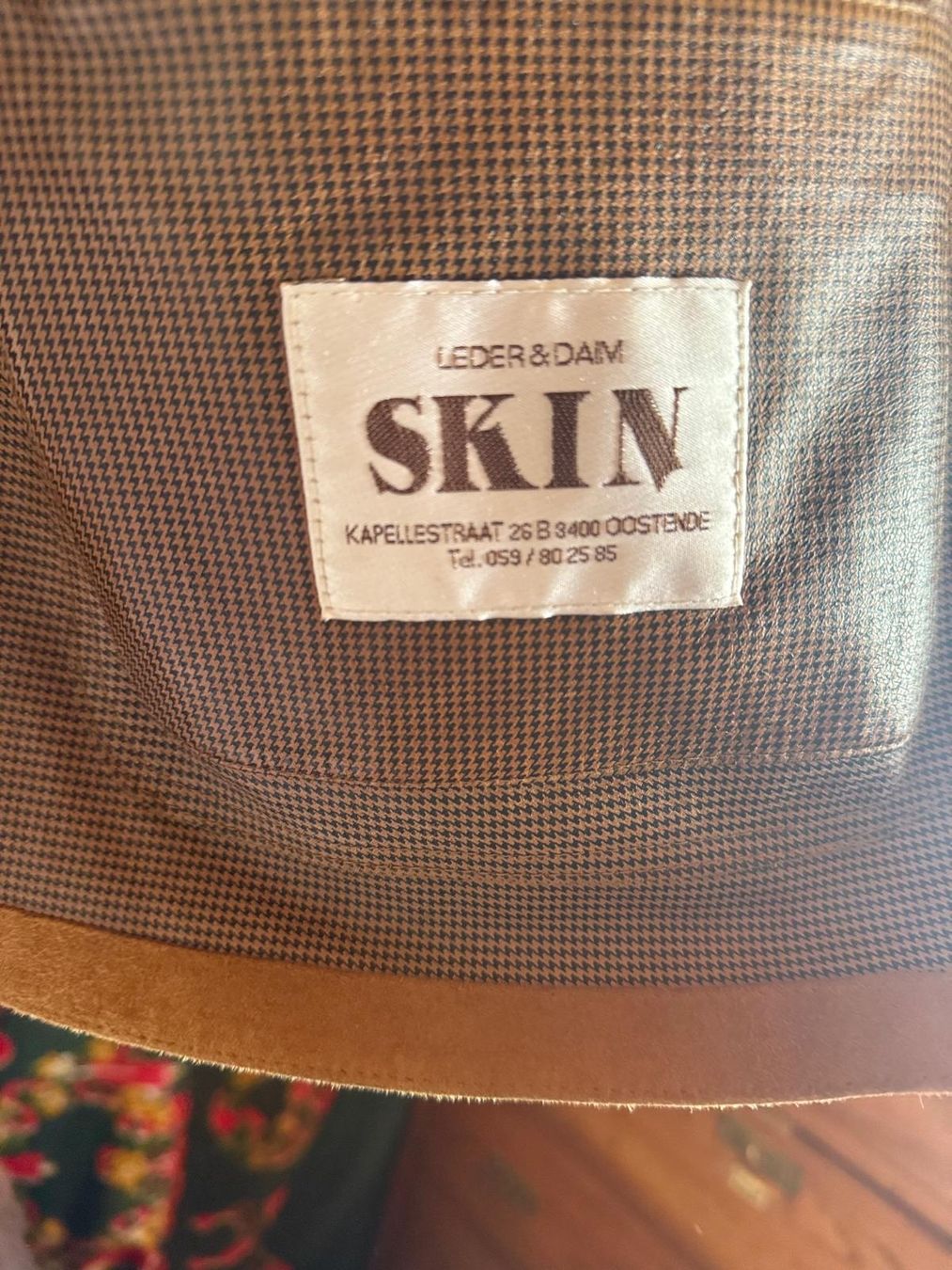 Giacche: Superbe veste Skin 56 – Usato da Erde venduto da zakleblanc 6