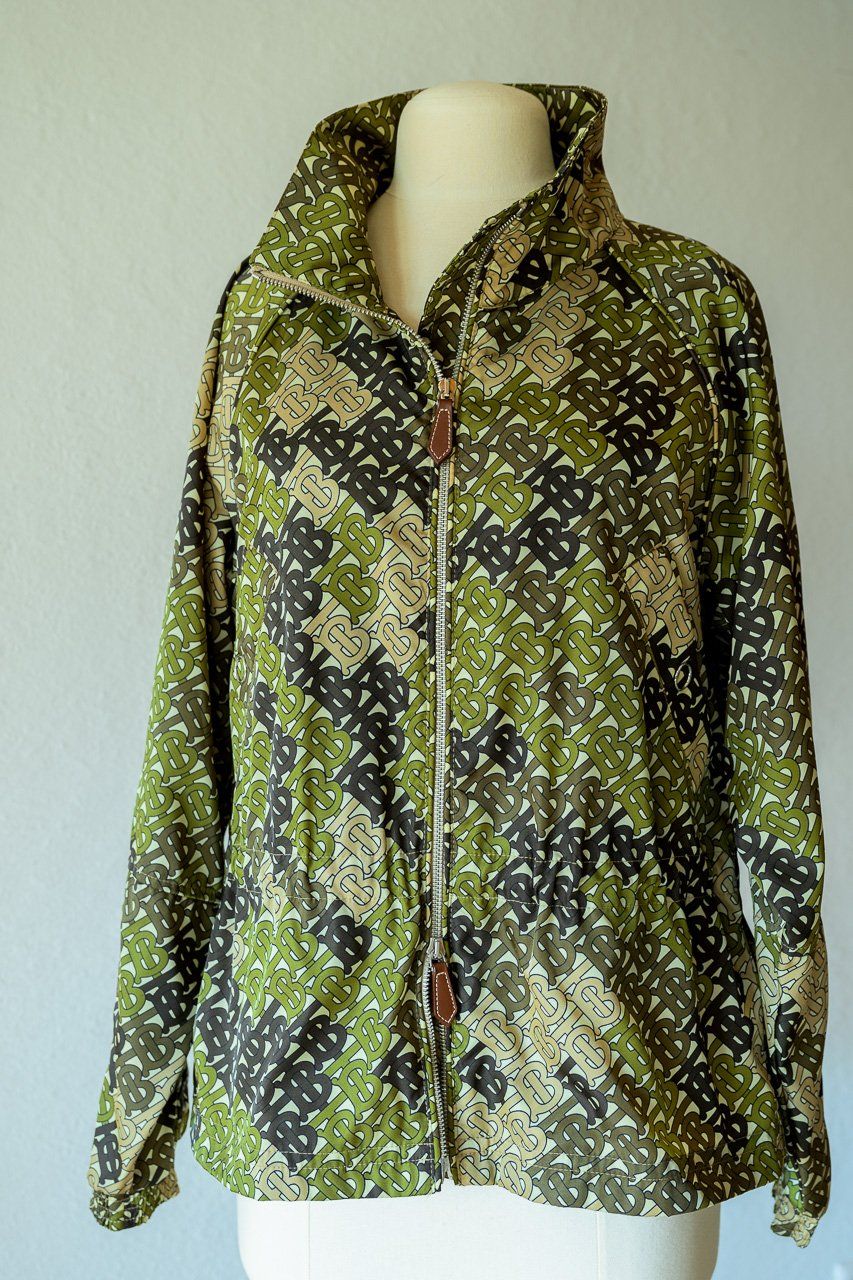 Burberry Vestes: Burberry Jacke Original – D'occasion à Wimmis par Heer03