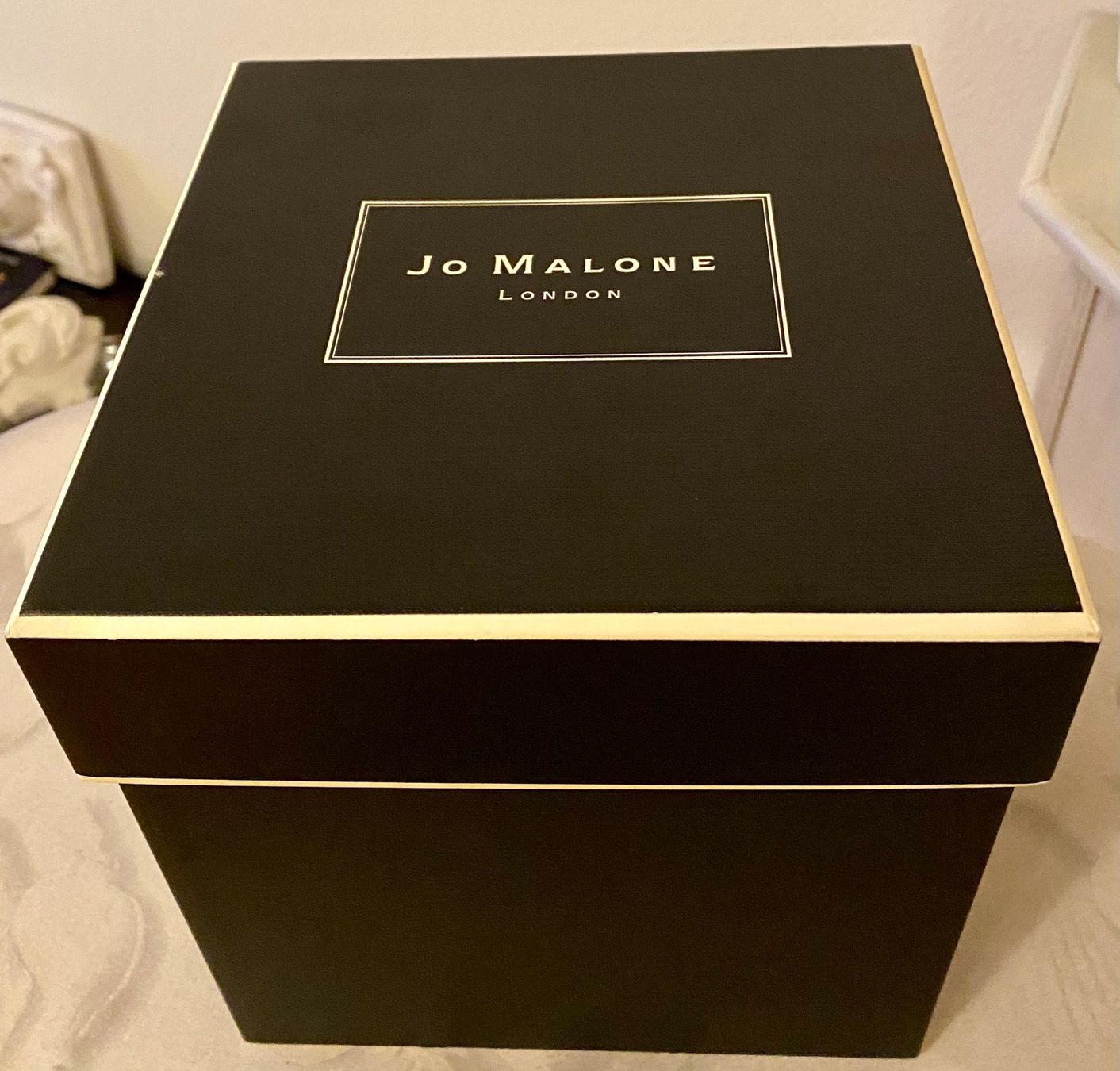 Casse di trasporto: Geschenk-Box von Jo Malone – Usato da Zürich venduto da Maria2021