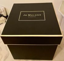 Geschenk-Box von Jo Malone