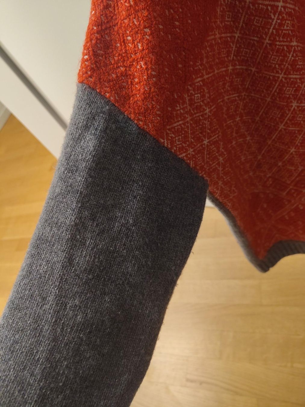 Max Mara Maglioni & Felpe: Max Mara Weekend Wollpullover Grösse XS-S – Usato da Zürich venduto da ale_7k2j 6
