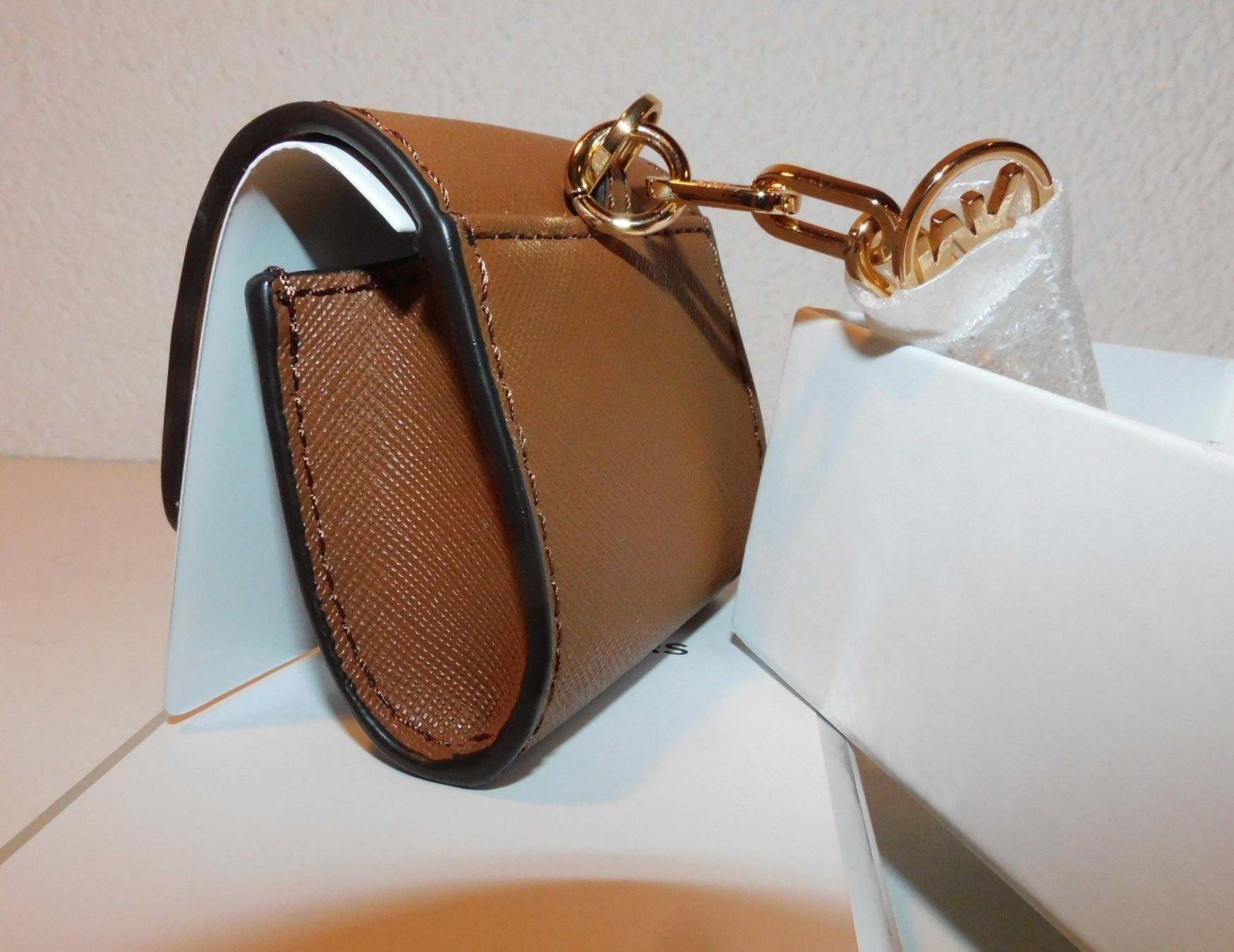 Michael Kors Borse: Rausverkauf - Design Michael Kors IPod Case   OVP – Usato da Sursee venduto da 76 4