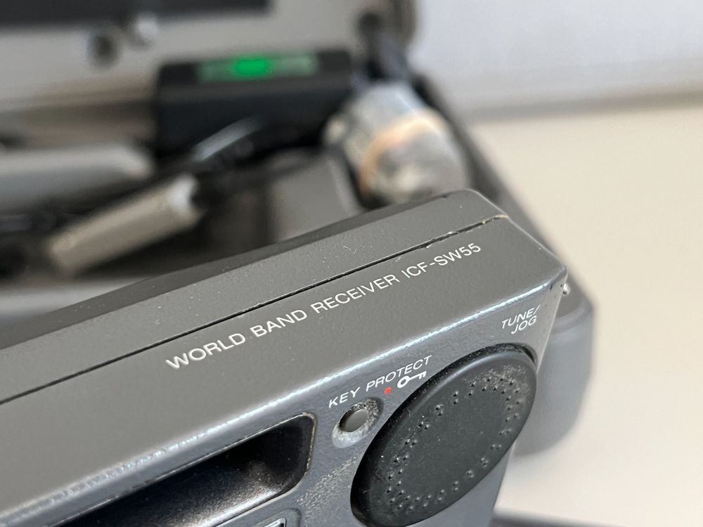 Radio sony icf-sw55 world band recepteur mondial ondes courtes sw/mw/lw/fm bon etat - Photo, audio & vidéo