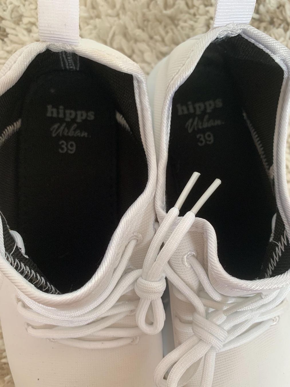 Scarpe da donna: Basket blanches 39 – Nuovo (secondo la descrizione) da Montreux venduto da iza_peche8 1